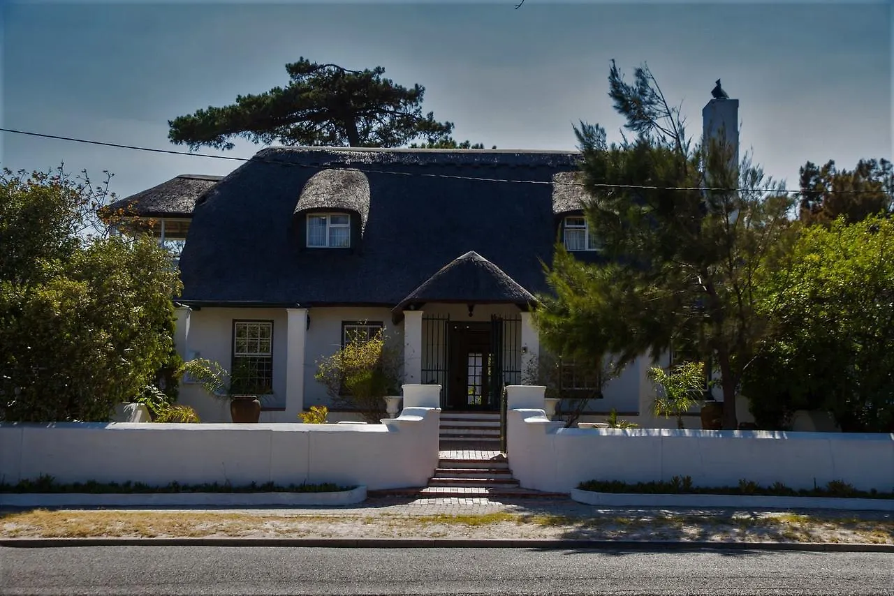 Howards End Manor B&B Cape Town
