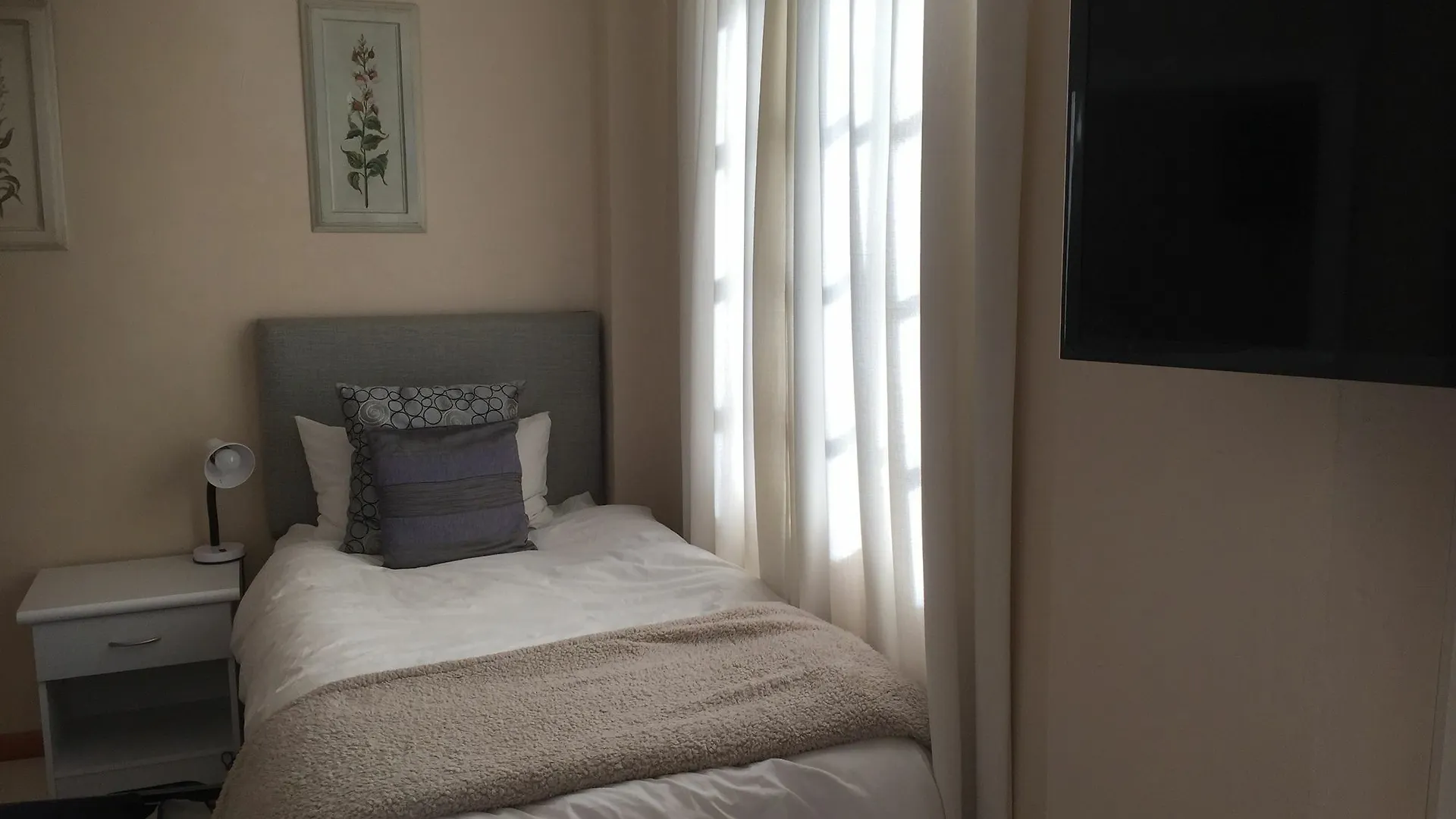 Oda ve Kahvaltı Howards End Manor B&B Cape Town