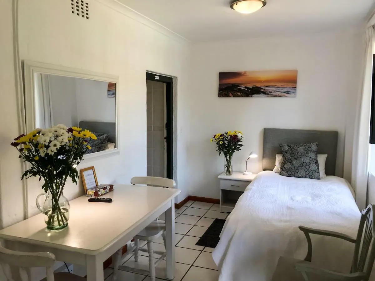 Howards End Manor B&B Cape Town Oda ve Kahvaltı